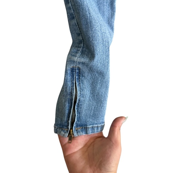 Blue Spice Skinny Blue Jeans with Distressed Wash - Picture 5 of 5